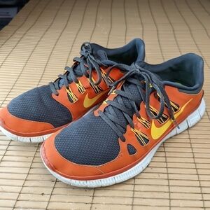 Nike Free 5.0 Men's Running Shoes Very Rare Orange/ Black 579959-088 Size 11.5.